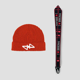 44.bundle beanie + lanyard